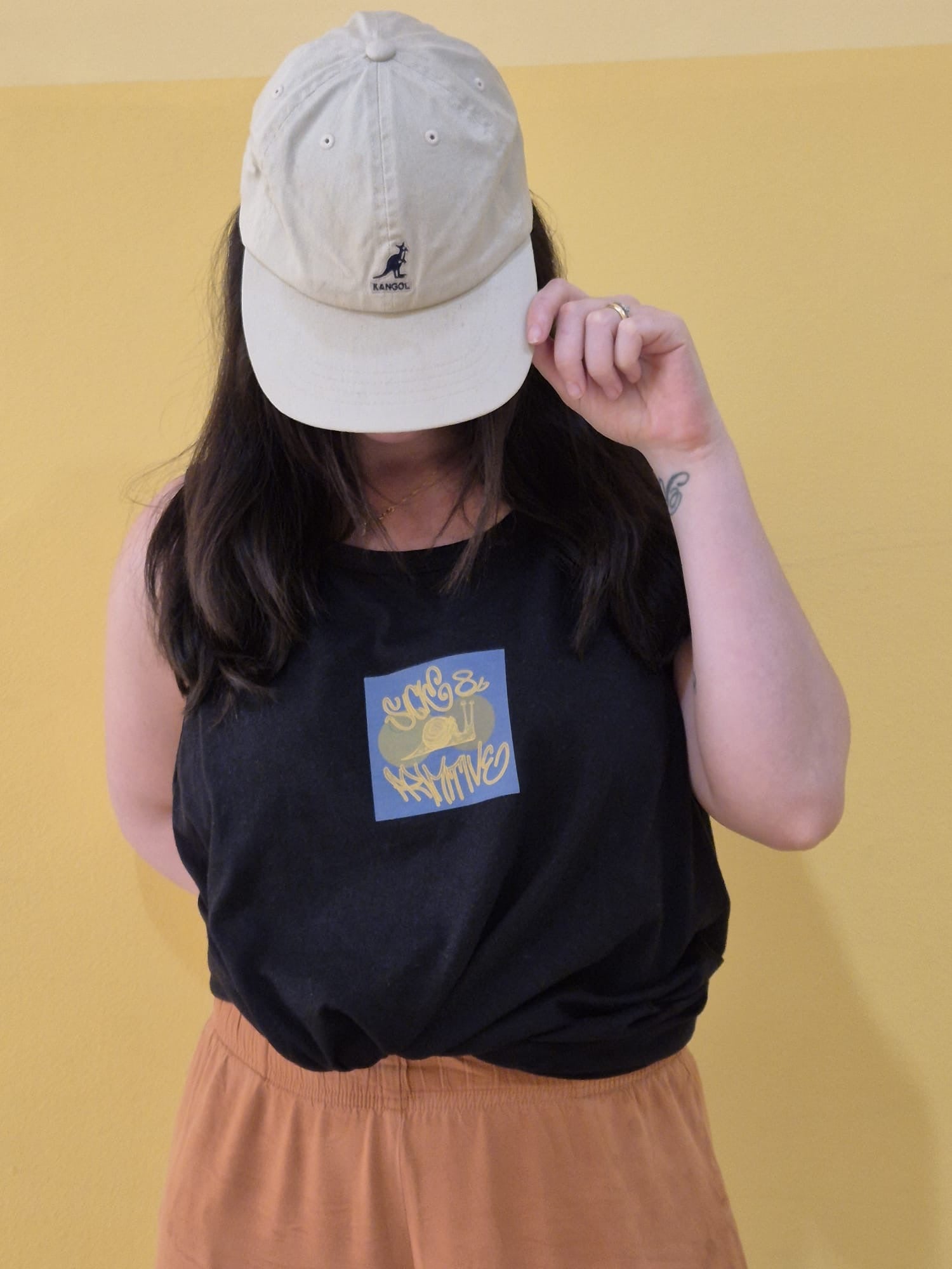 T-shirt smanicata - "The funk squad" - Nera Sunset back